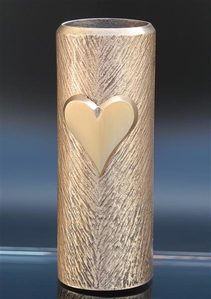Wandvase mit Herz