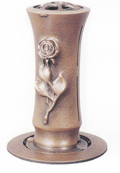 Versenkvase mit Rose