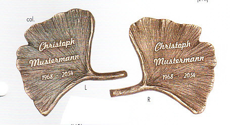 Ginkoblatt klein mit Name und Jahreszahl