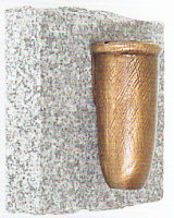 Wandvase aus Bronze