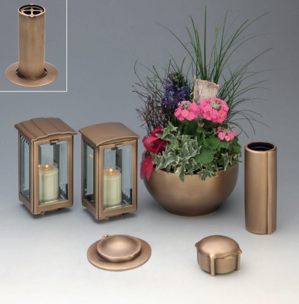 Moderne Grablaterne, 249,00 €
