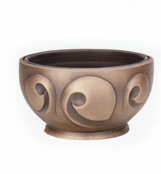 Bronzeschale mit Verzierungen