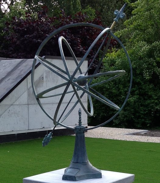 Sonnenuhr