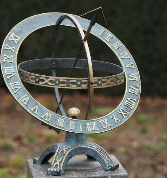 Sonnenuhr