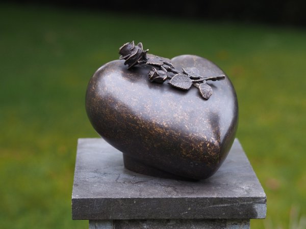 Herz mit Rose