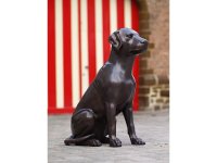 Sitzender Labrador-Bronzefigur