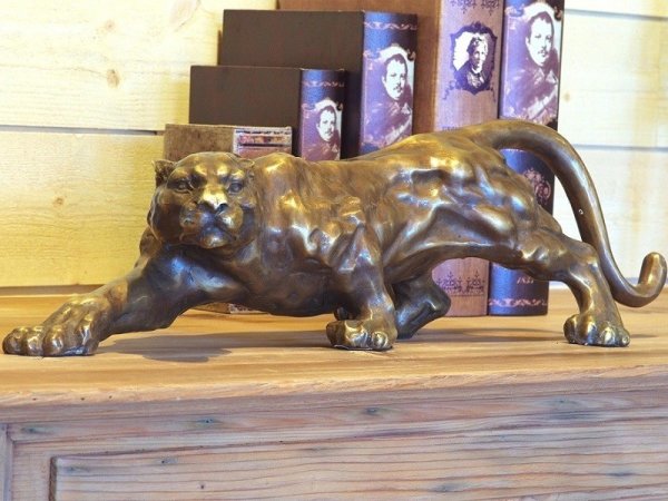 Jaguar Bronzefigur