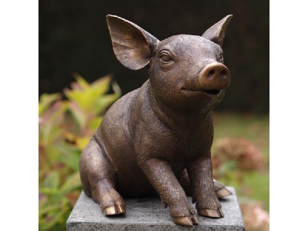 Schwein Bronzefigur
