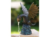 wasserspeiender Drache Bronzefigur