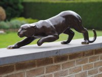 springender Jaguar Bronzefigur