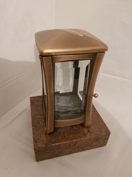 Grablaterne Olivio aus Bronze mit Sockel Multicolor Red