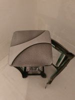 Alulaterne mit Sockel aus Granit