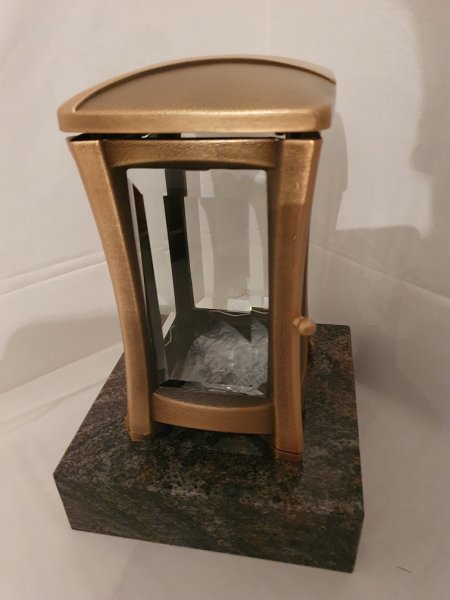 Bronzelaterne mit Sockel Himalaya