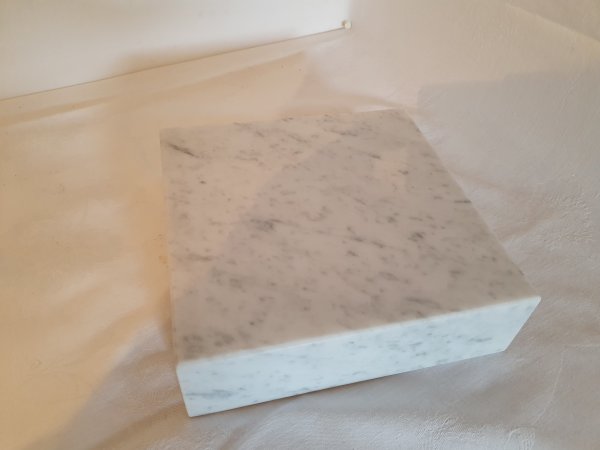 Granitsockel Carrara
