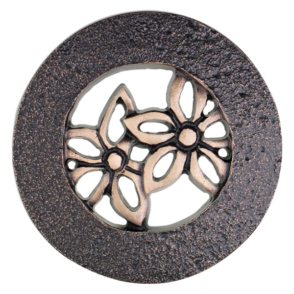 Relief mit Blüten