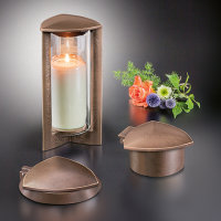 Moderne Bronzegrableuchte mit dreieckiger Grundform in 8...