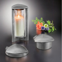 Moderne Aluminiumgrableuchte mit dreieckiger Grundform in...